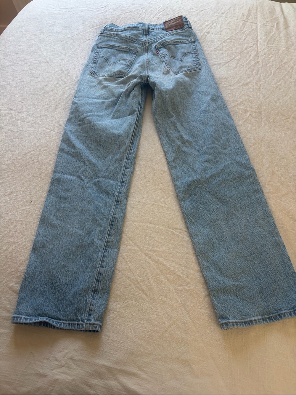 Levi’s | Ribcage Straight - Picture 3 of 4